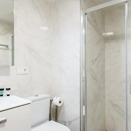 Luxurious Two Bed 托罗克斯科斯塔
