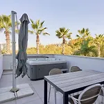 Luxurious Two Bed تورّوكس كوستا